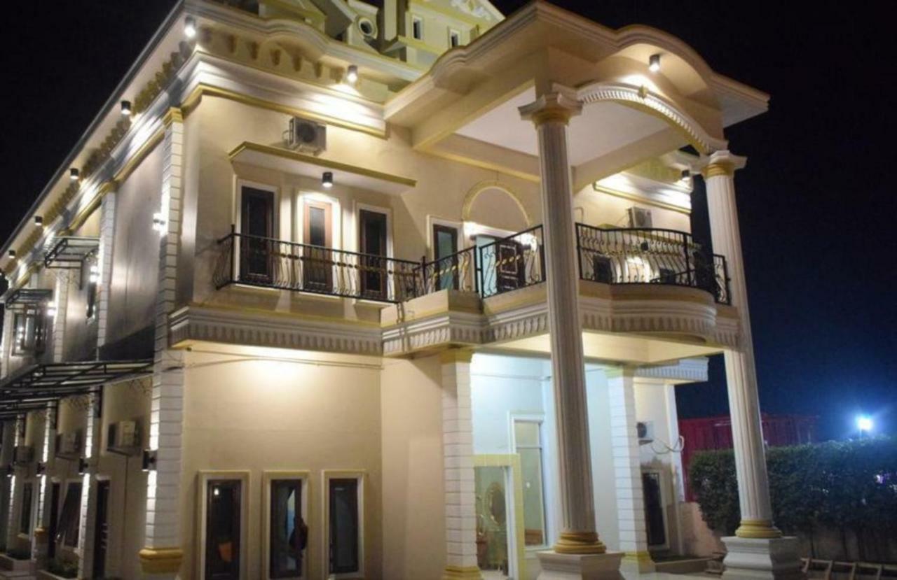Hotel Grand Family Sungairampah Exterior photo